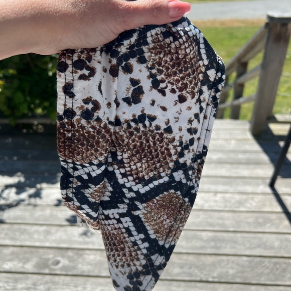 PLT PrettyLittleThing Snakeskin Bandea Top Bikini NWT - Picture 4 of 6